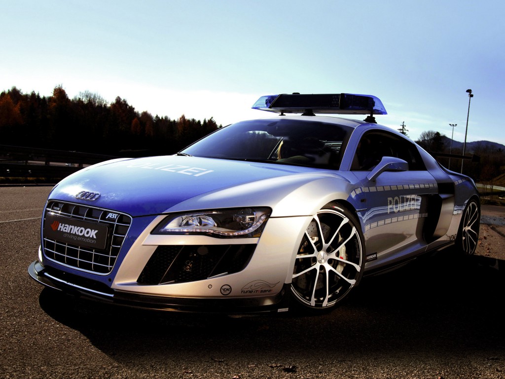 Audi-R8-GTR Police