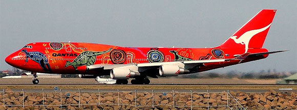 Qantas 747-400 Aboriginal Art