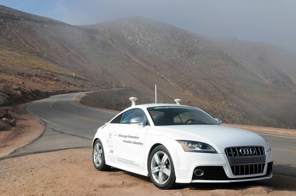 Autonomous Audi Pikes Peak