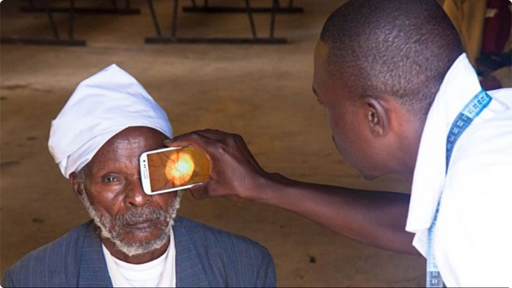 Peek-Retina Eye Exam in Kenya
