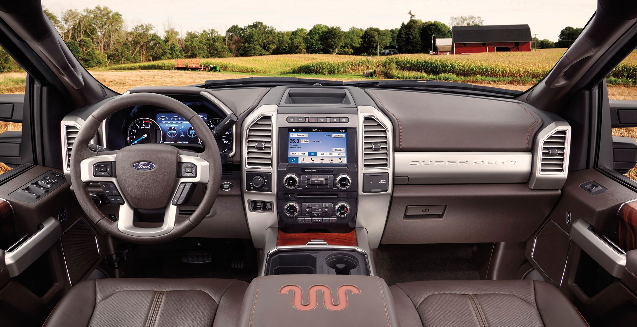 Ford S 2017 Super Duty Features The Quad Barreled Cupholder