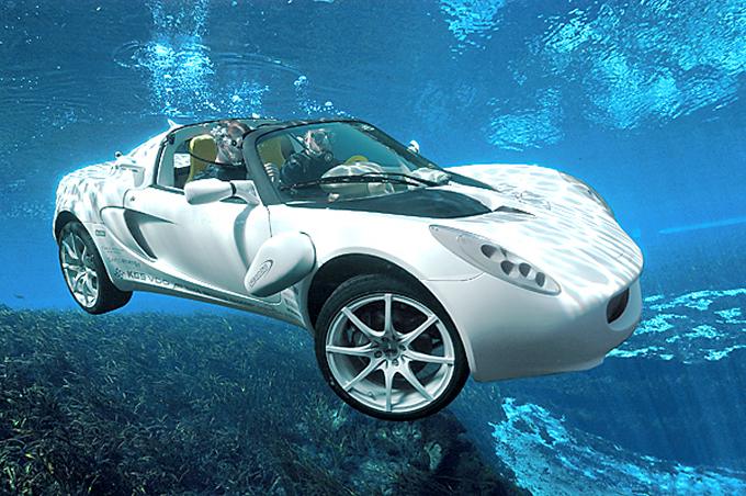 World’s First Underwater Car Cruises at 75 MPH on Land and 1.9 MPH Underwater