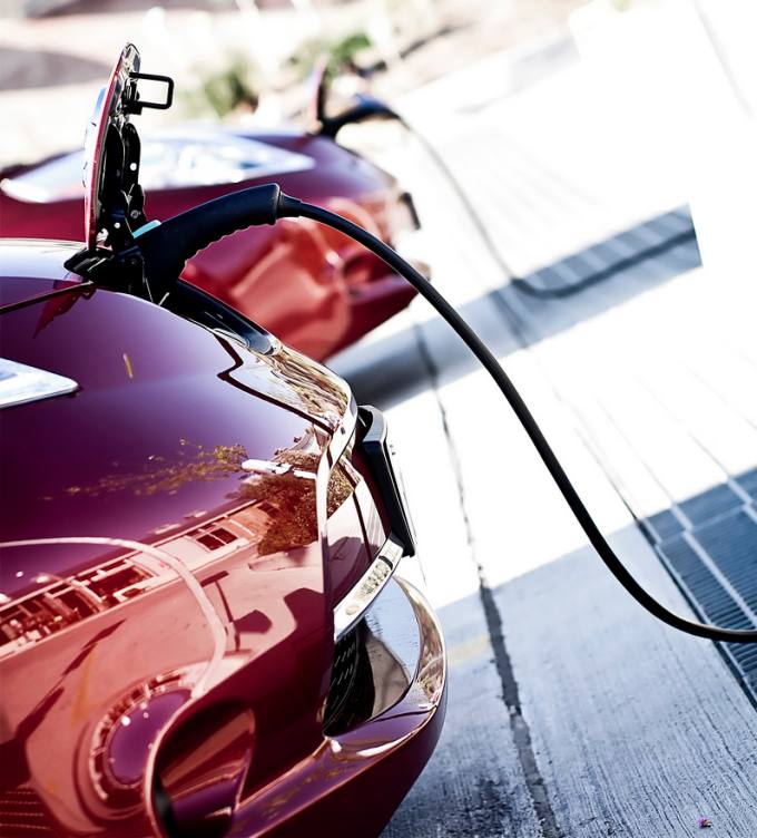 Which Southern State Knocked California Off the Top Spot for Electric Car Growth?