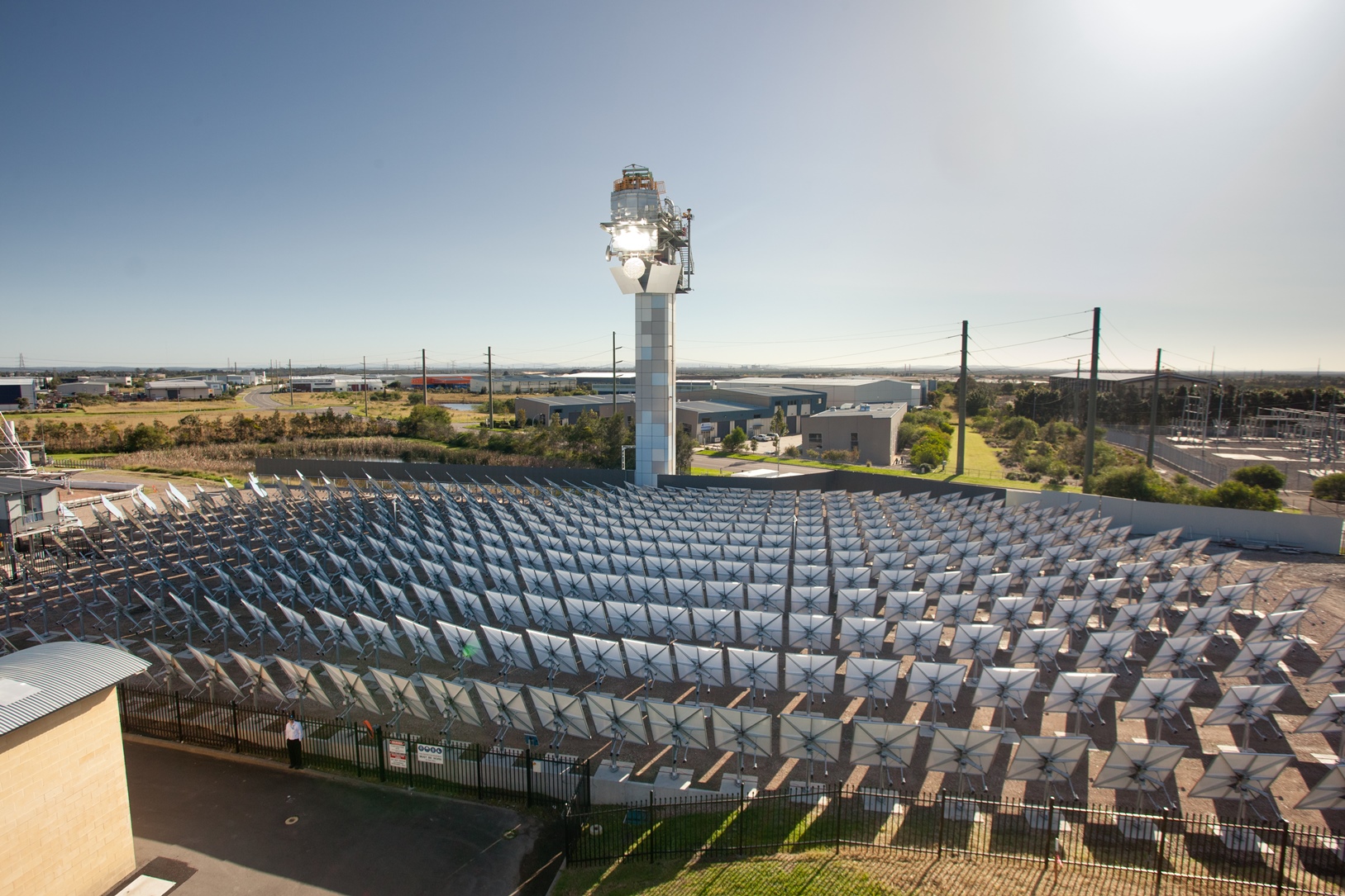 Australian Solar Plant Generates Supercritical Steam