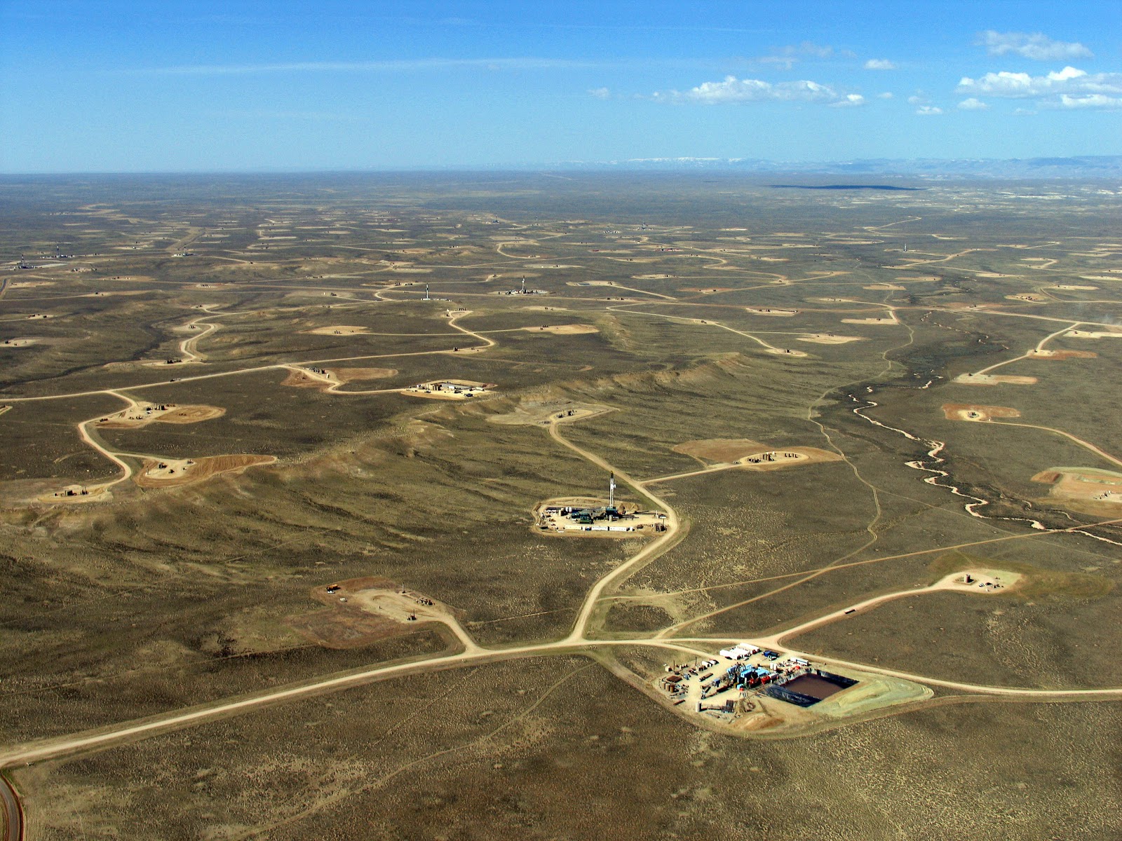“Refracking” Redefining Scope and Size of Shale Oil and Gas Revolution