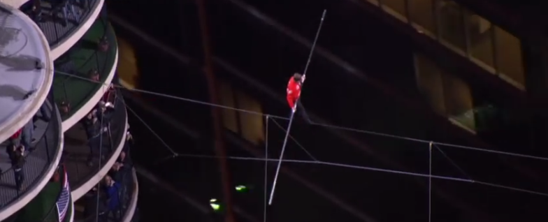 Nik Wallenda Breaks 2 World Records Walking Tightrope In Chicago at 500 Feet High…. Blindfolded!