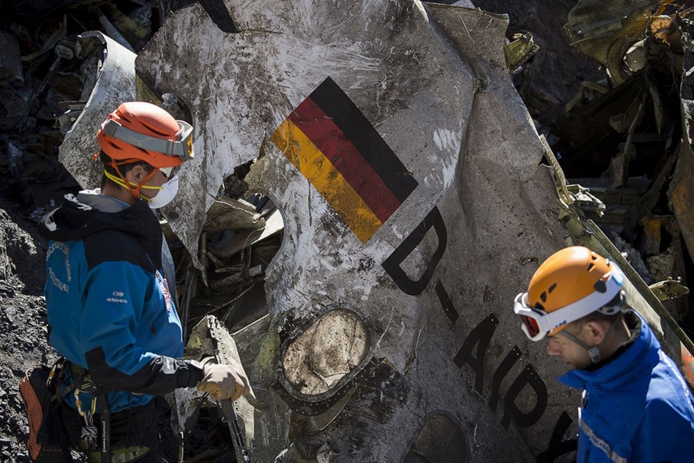 Germanwings: The Beginning of the End for Human Pilots in Commerical Aviation