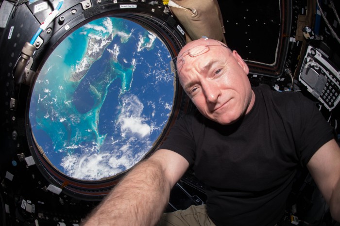 Longest Single Spaceflight by an American Astronaut Now Belongs to Scott Kelly