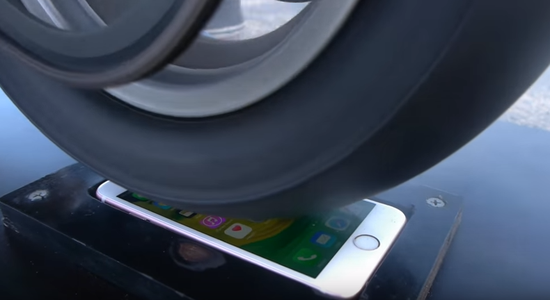 Car Burnout on an iPhone 6S Results in Things Getting Heated