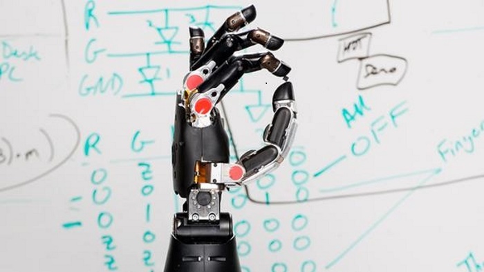 Thought-Controlled Bionic Arm Can Now Be Purchased For the First Time Ever