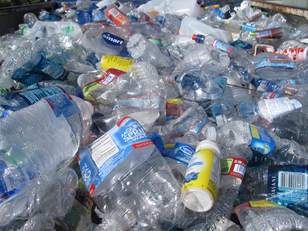 The PET Bottle You Just Threw Away Could Become an Ecological Brick