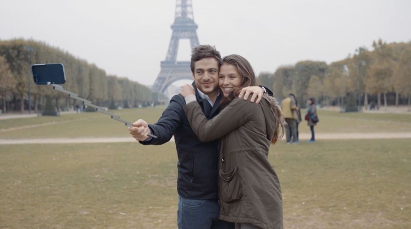 I Really Want to Despise Stikbox: Clever Phone Case That Doubles as a Selfie Stick