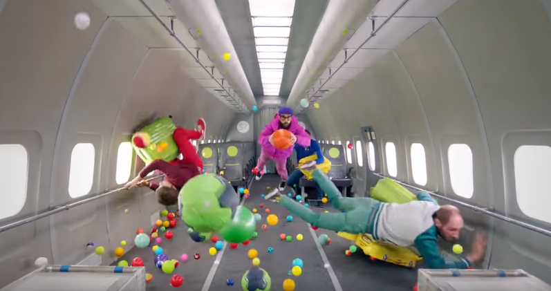 OK Go’s Latest Music Video Was Filmed on an S7 Airlines Zero-Gravity Plane