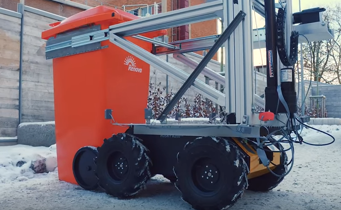 ROAR Project Prototype Uses a Drone-Controlled Robot to Empty Trash Bins