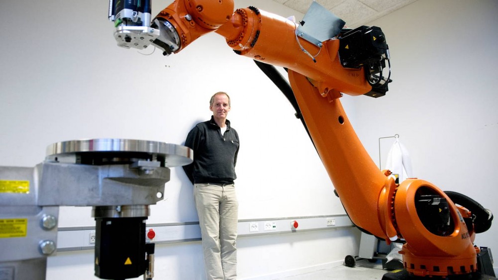Cheap Robots Taking Over $10 Billion US Welding Market