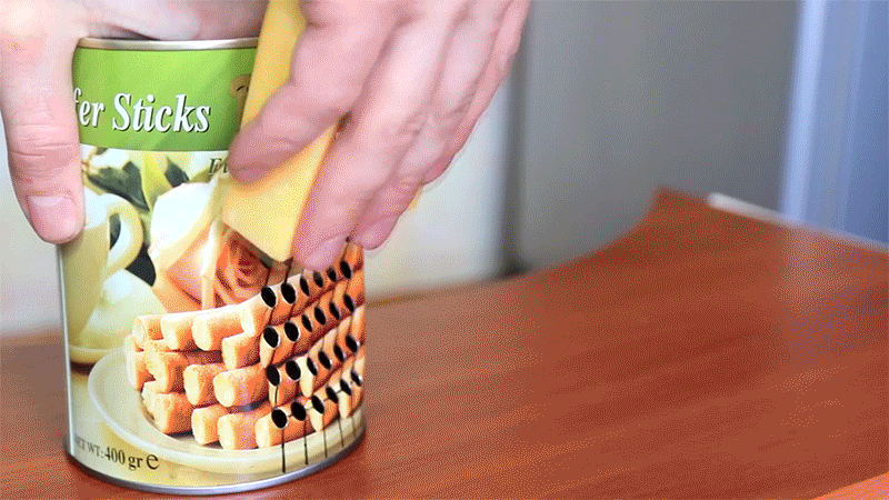 How To: Transform a Tin Can Into an Inexpensive Cheese Grater