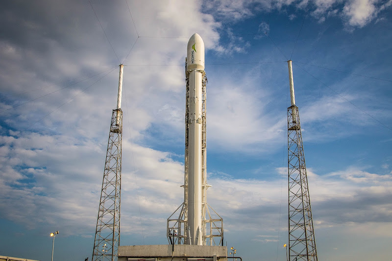 LIVE: Watch Tonight’s SpaceX Launch and Landing Attempt Here (5:40 PM ET)