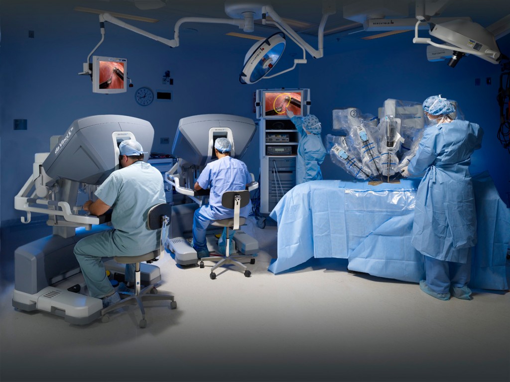 Robot Surgeons Becoming More & More Common