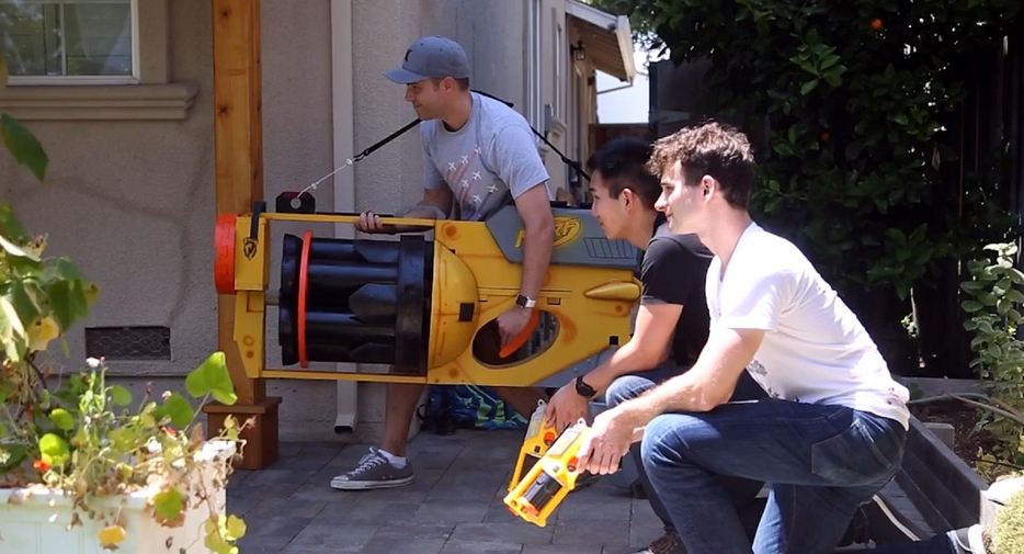 The World’s Biggest Nerf Gun Features a 3000 PSI Paintball Tank & Shoots Darts 40 MPH