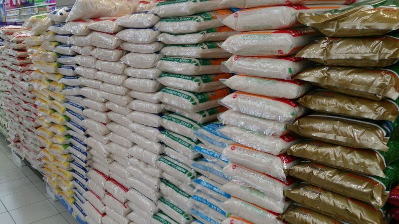 Nigerian Customs Seize Over 100 Bags Of Plastic Rice…Are They Made in China?