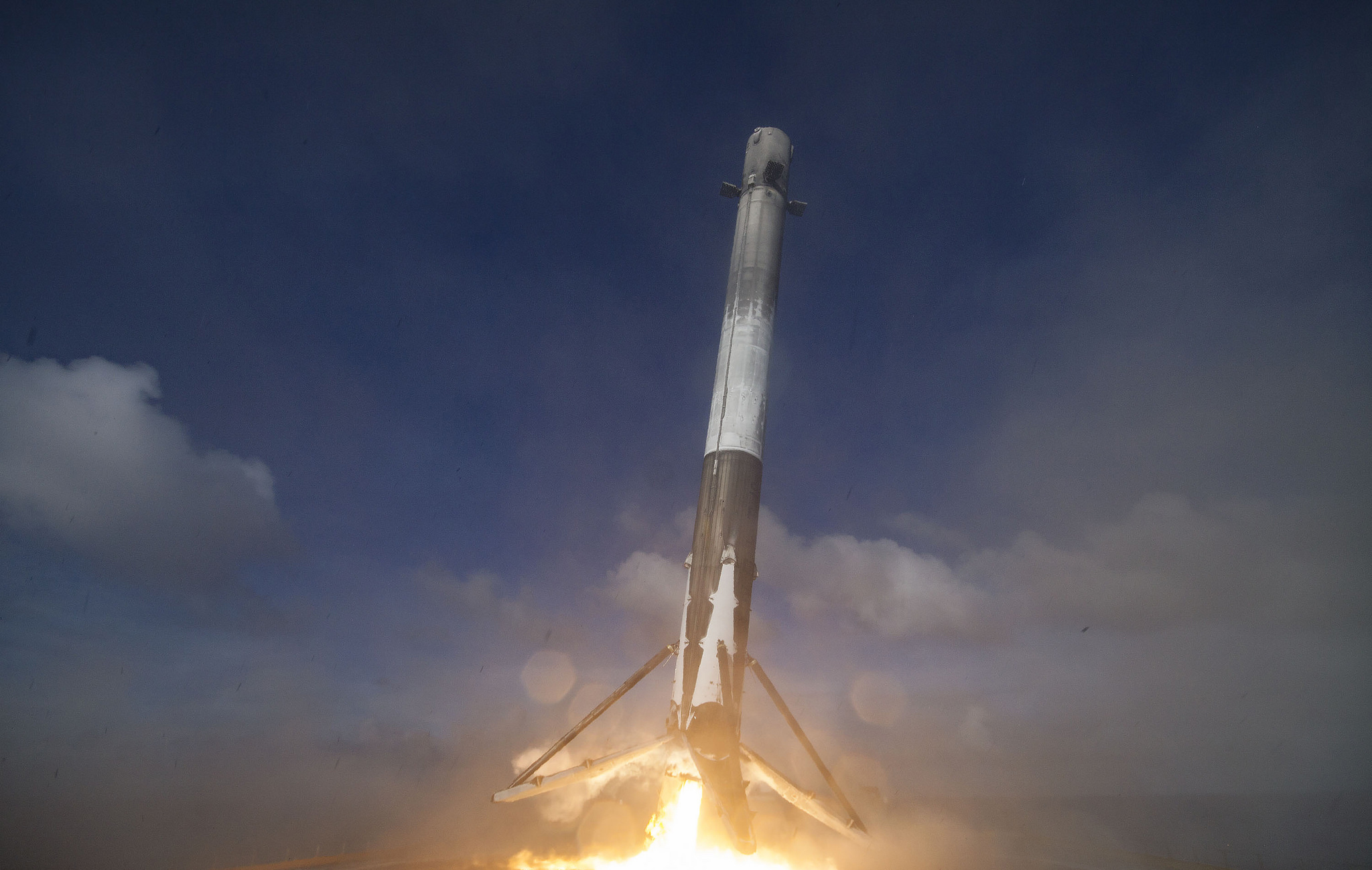 Watch a Replay of SpaceX’s First Successful Rocket Launch Since the September Explosion