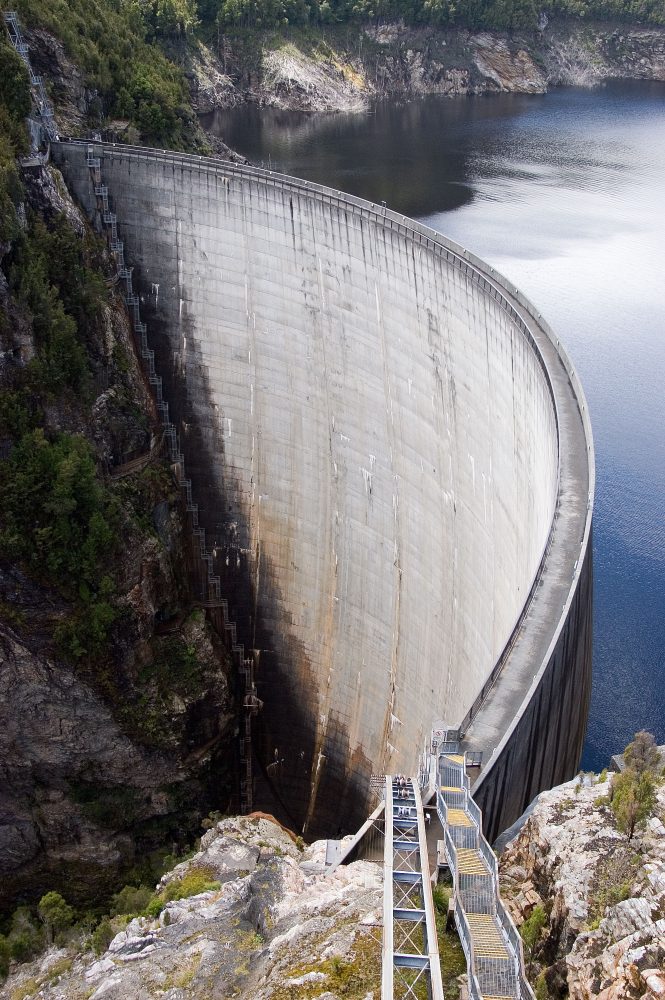 Hydroelectric Dam Building Is a Very Complicated Business