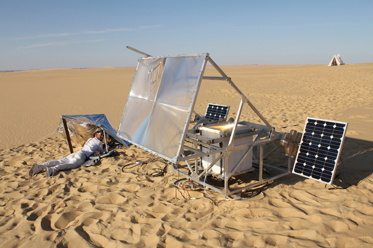 3D Printing: Solar Sinter Makes Objects From Glass