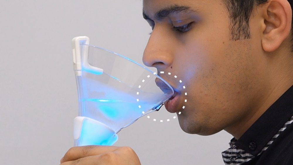 Vocktail Lets You Turn Water into a Perfect Cocktail