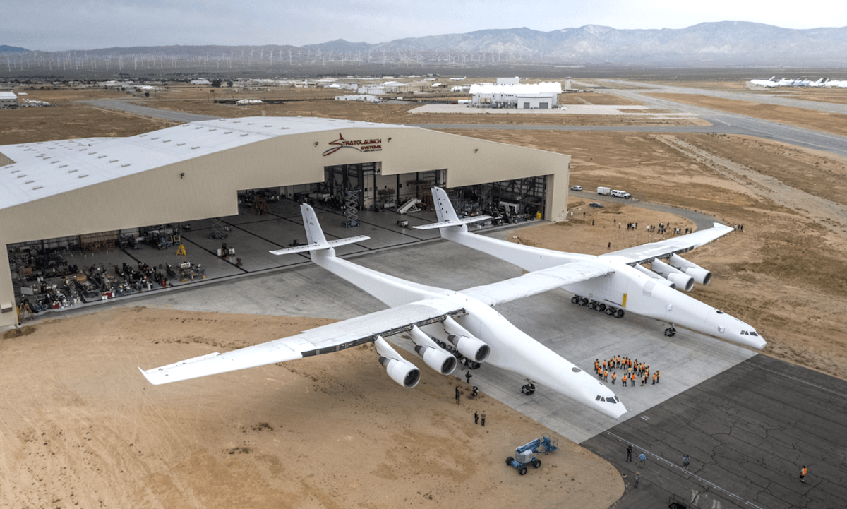 World’s Biggest Airplane, Stratolaunch, Taxiing at 46 MPH