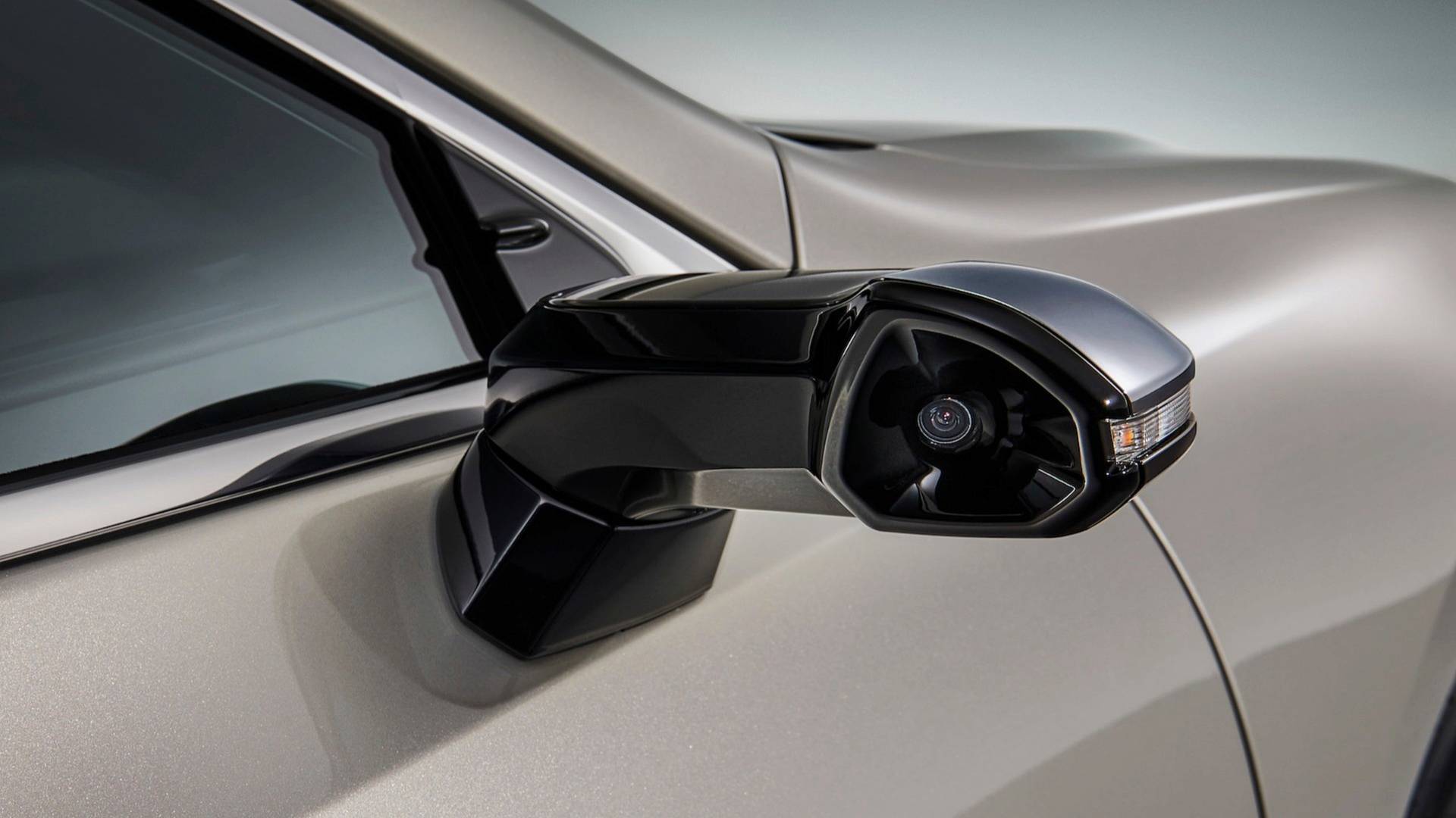 New Lexus ES Model Dumps Side Mirrors for Video Cameras