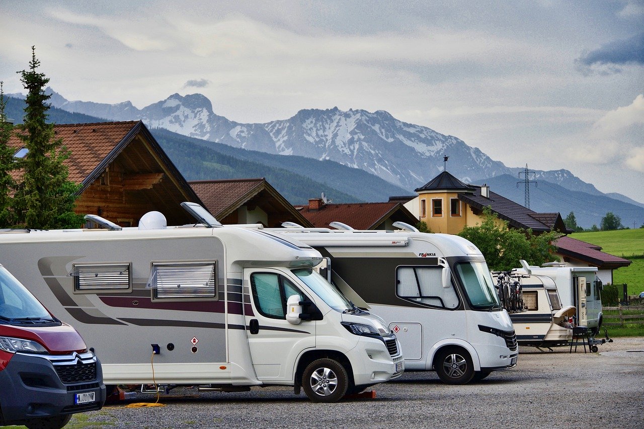 Top Tips to Help You in The Camper Rental Process