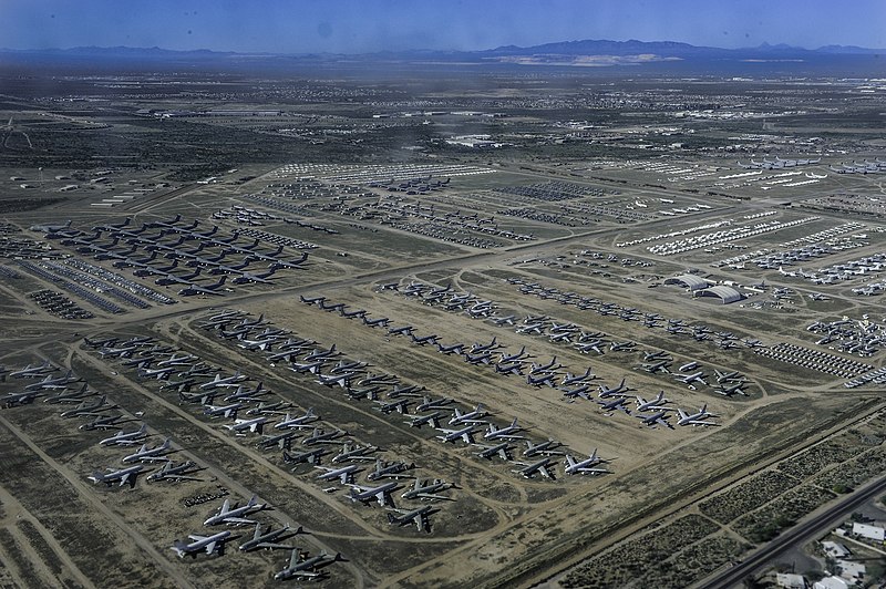 World’s Largest Aircraft Boneyard Stores Nearly 4000 Aircraft