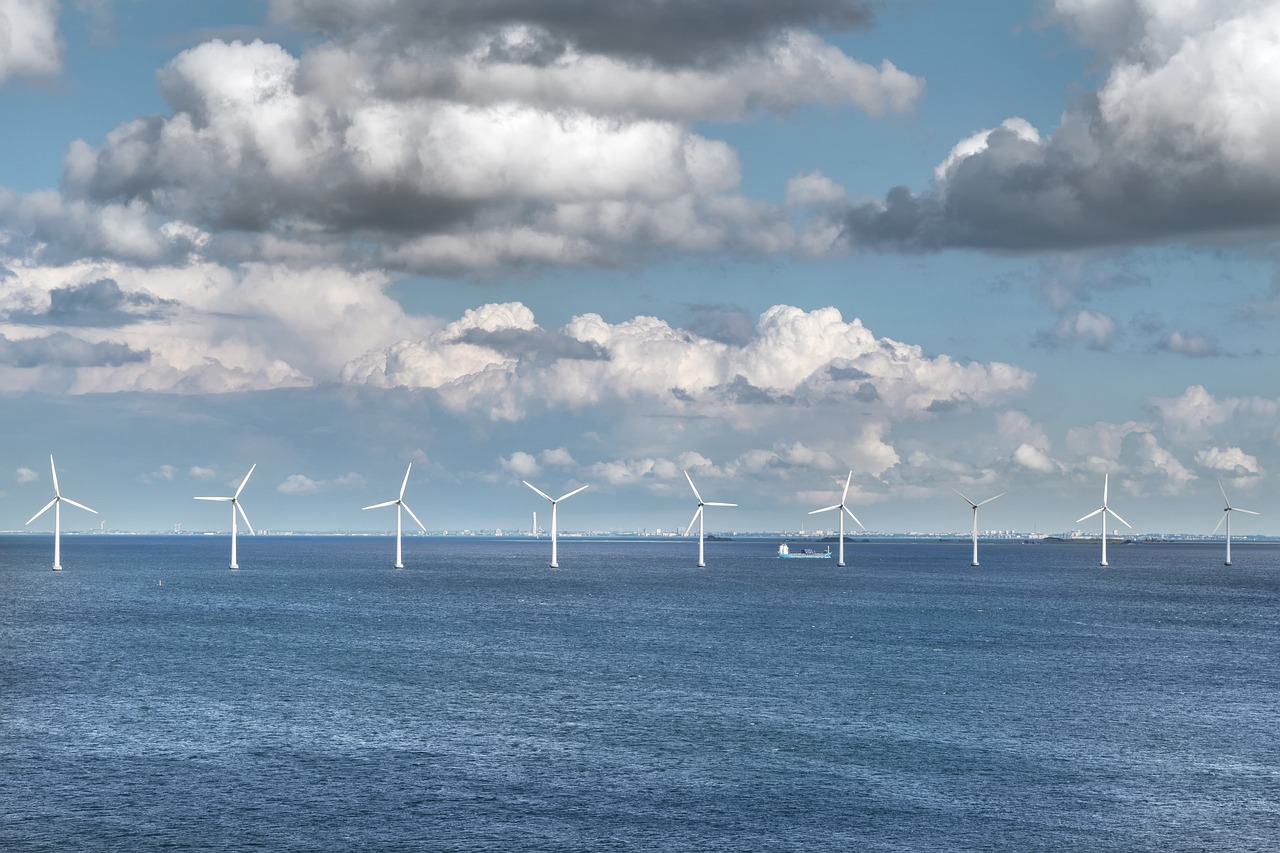 Balfour Beatty and Aker Solutions: A Team for Offshore Wind Construction Services in The UK