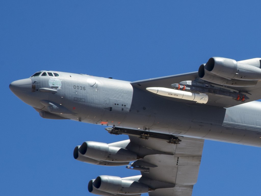 US Air Force’s First Hypersonic Weapon All Set to Be Deployed On B-52H Bomber