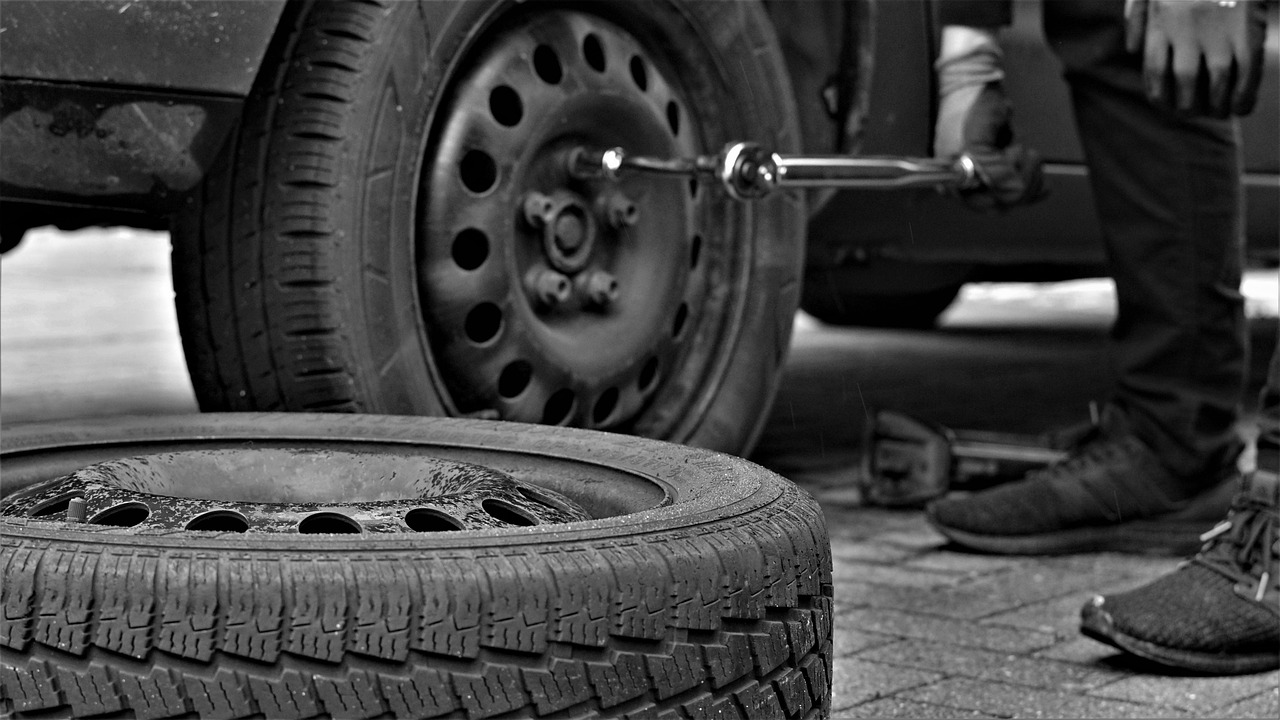 Safe or Sorry? Examining the Conditions for Repairing Tyres