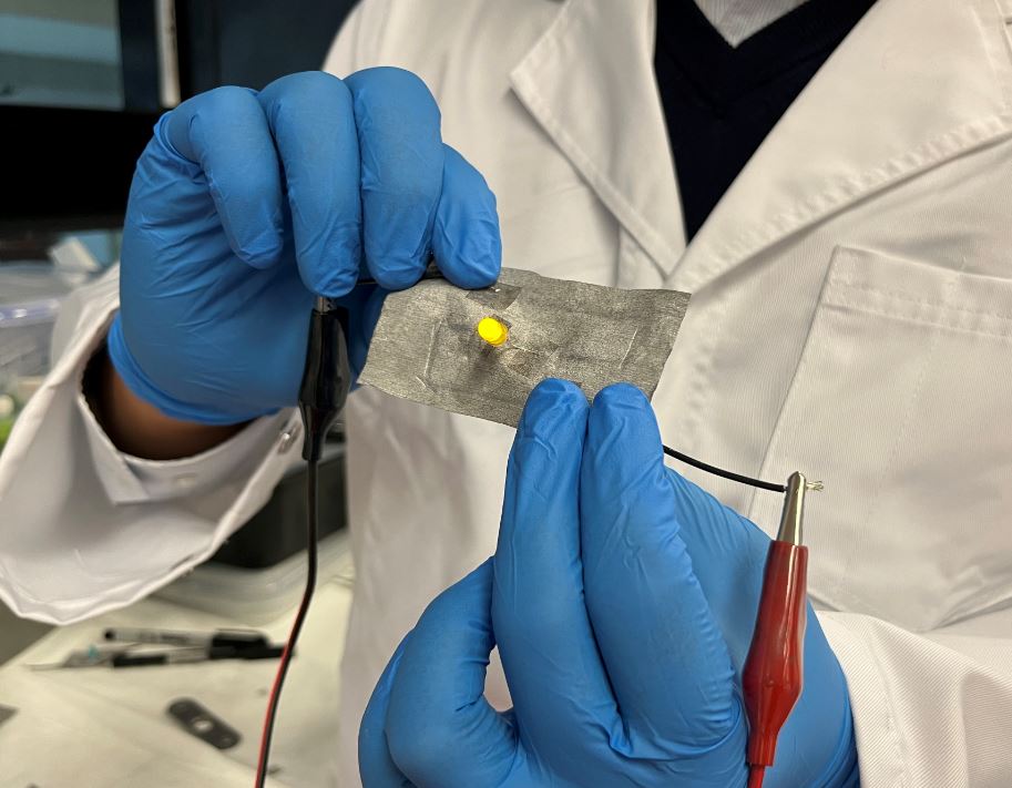 Breathable, Antimicrobial Smart Fabrics Measure Heart Rate…even Heal Itself