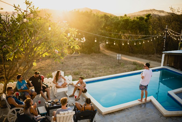 6 Strategies for Hosting Impactful Outdoor Business Functions