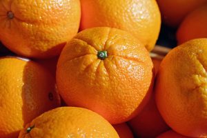 Nature’s Defense Against Dirty Air: Vitamin C Shows Powerful Lung Protection