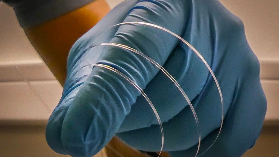 This Unusual Flat Fiber Can Detect Pressure With Remarkable Sensitivity